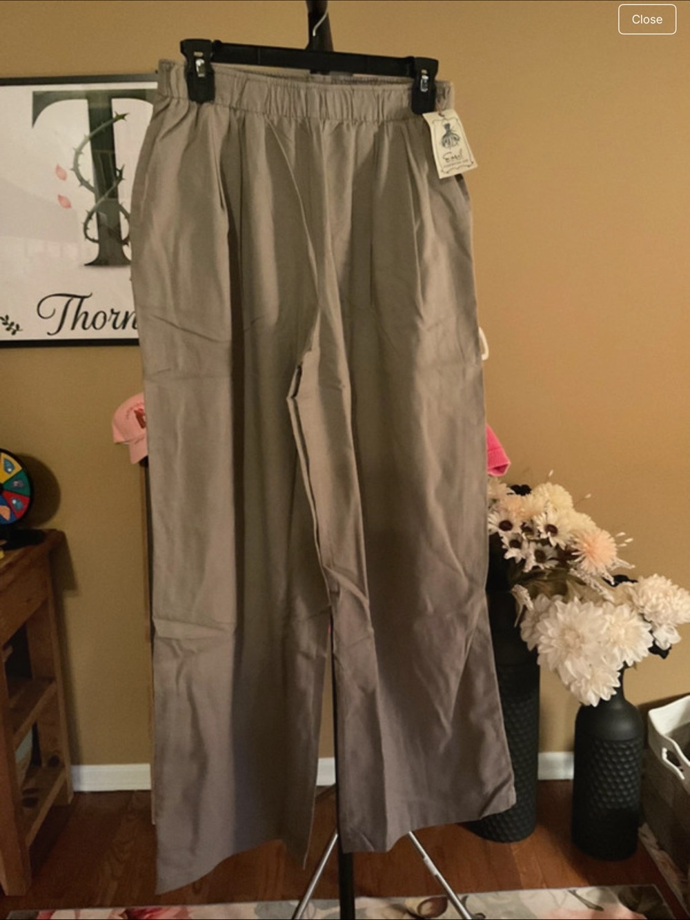 Easel Women's Wide-Leg Elastic Waist Pants in Taupe